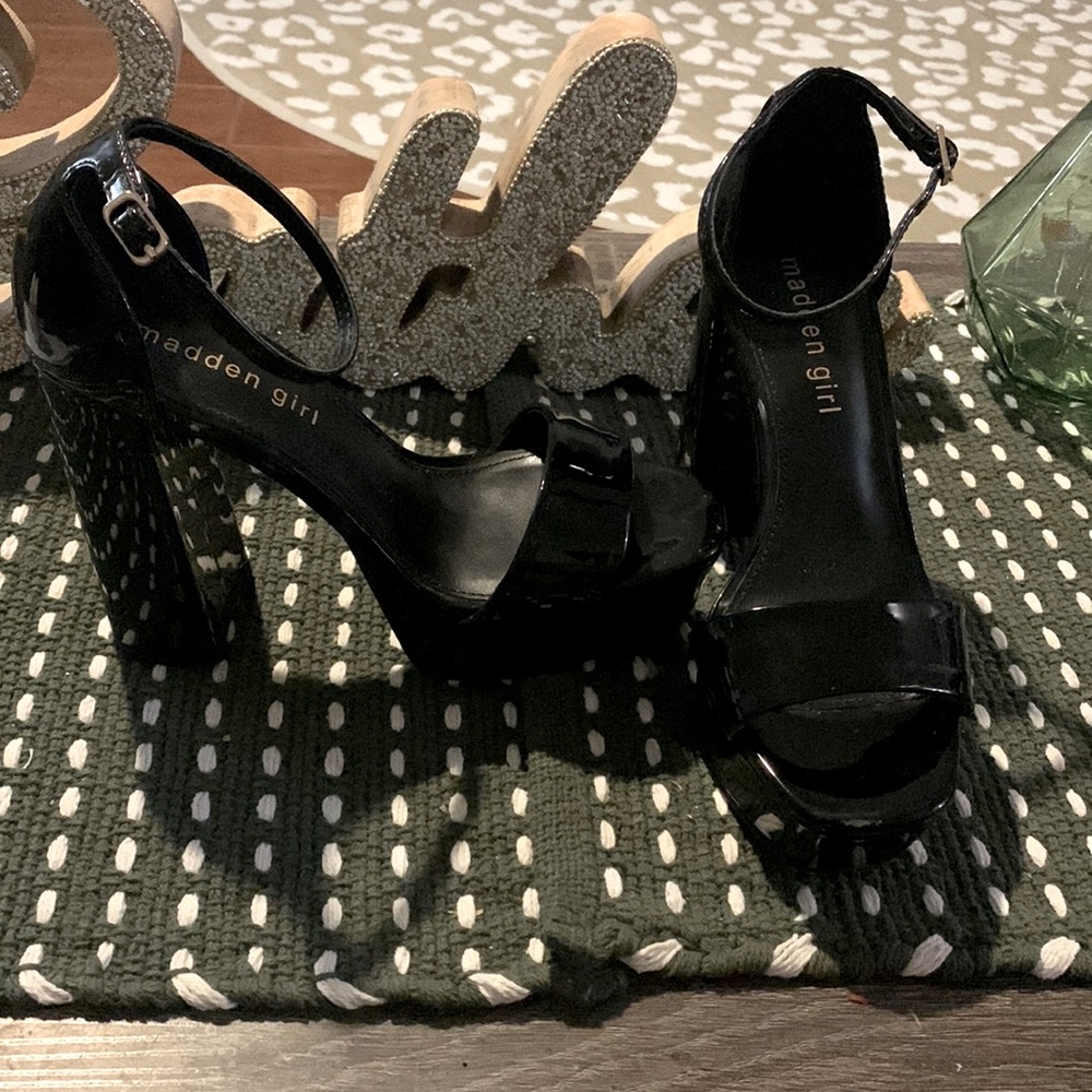 Platform heels GUC
